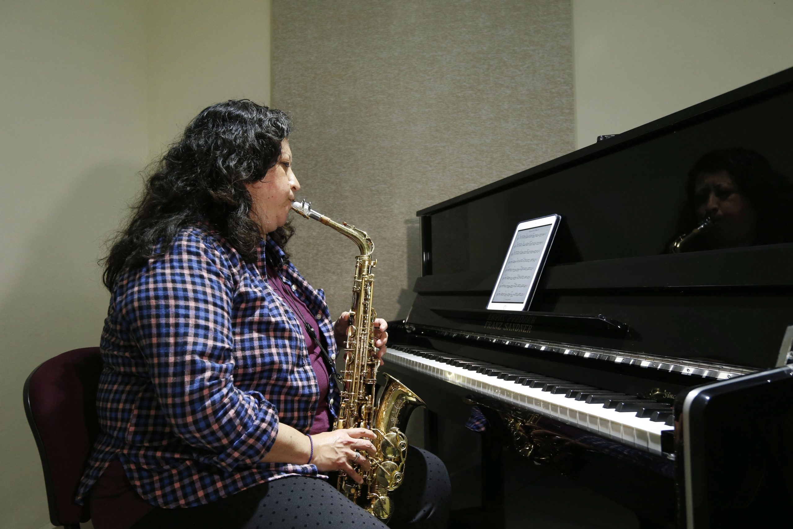 Blow The Trumpets - Metodo Per Big Band E Jazz Ensemble Con 2 CD Audio, Lingua Inglese - Foto 7