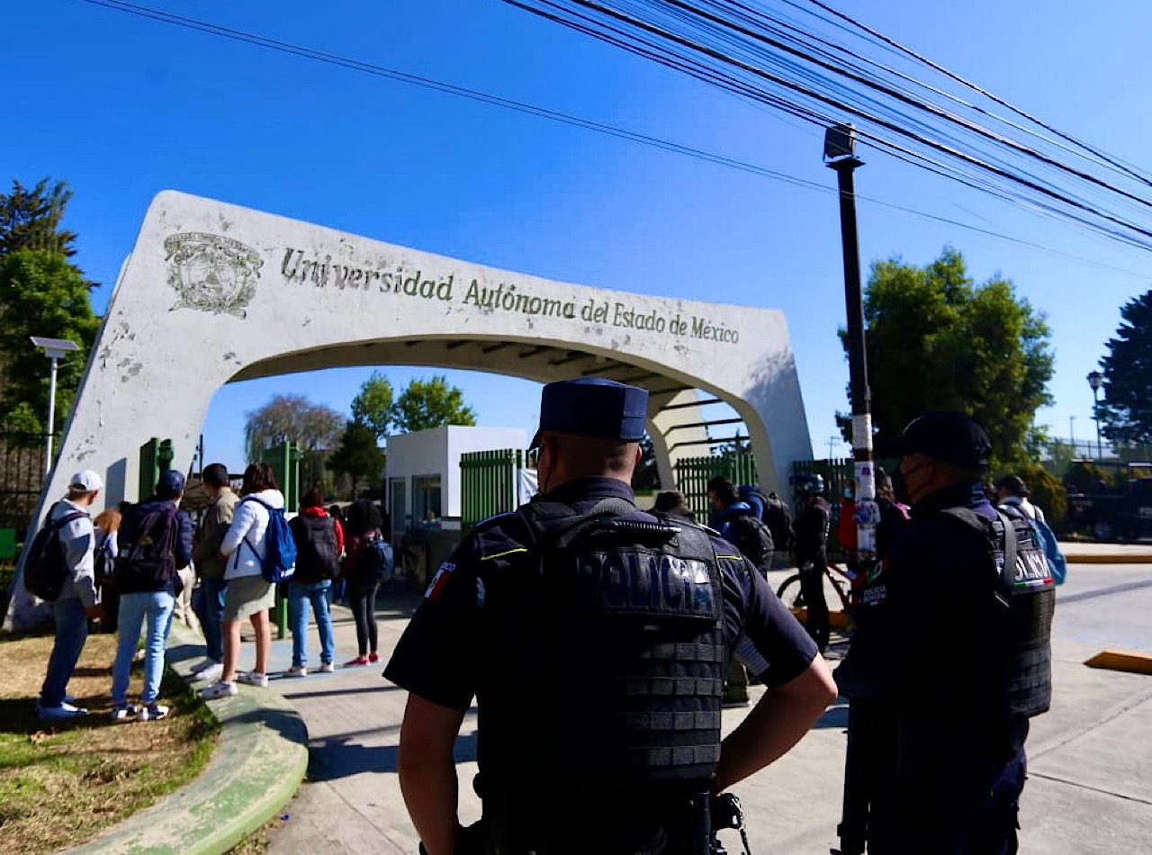 Piden estudiantes de la UAEMex más seguridad en la unidad Los Uribe