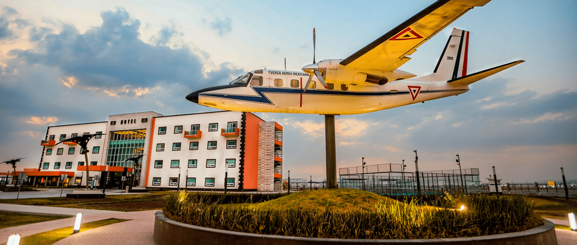 aeropuerto-santa-lucia