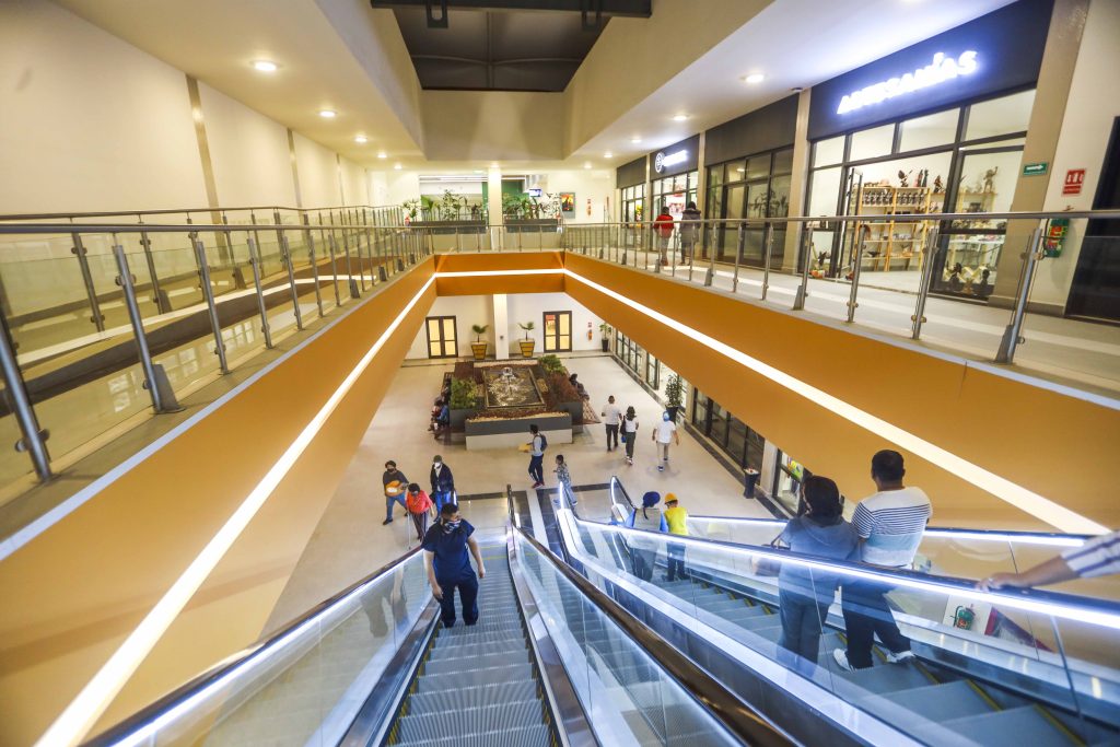 centro-comercial-AIFA