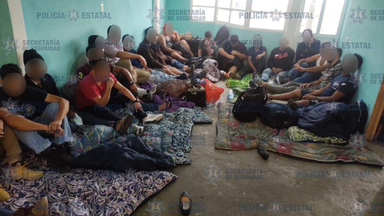 rescatan migrantes