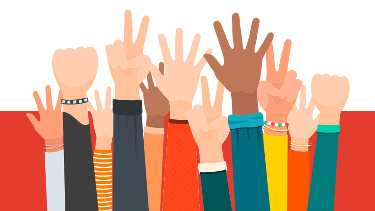 Muchas manos levantadas