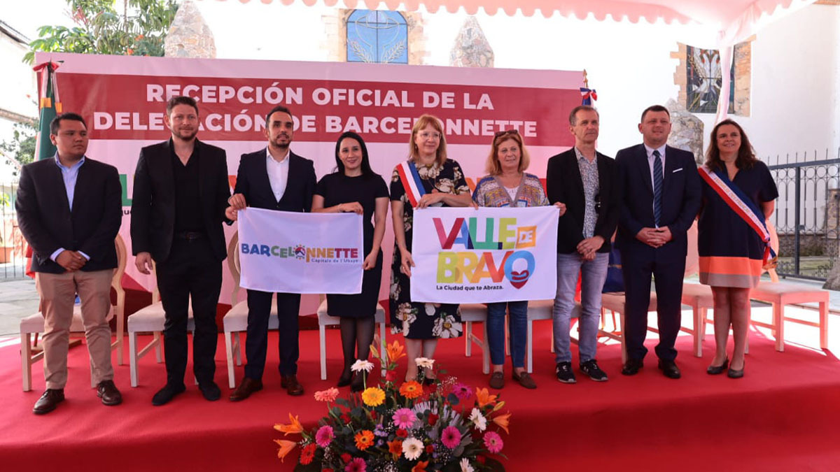La alcaldesa de Valle de Bravo destacó la participación de Francia en el Festival de las Almas de este 2022
