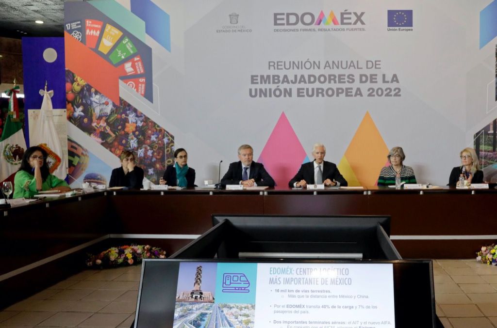 Alfredo del Mazo con embajadores de la Unión Europea