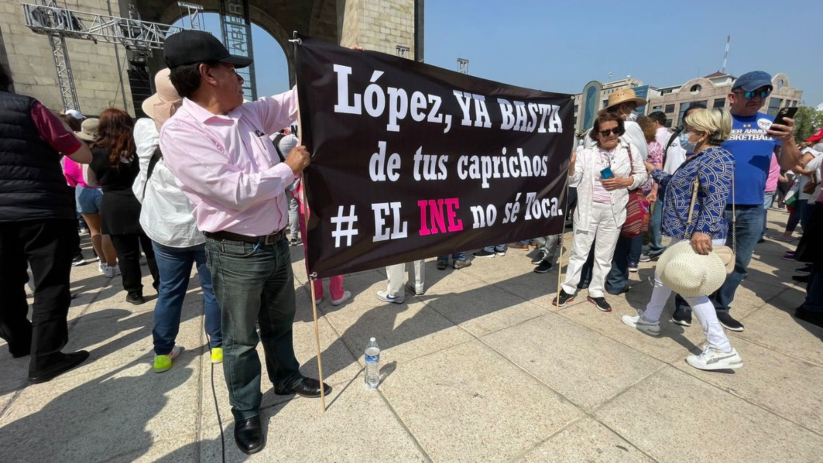 Marcha contra la reforma electoral