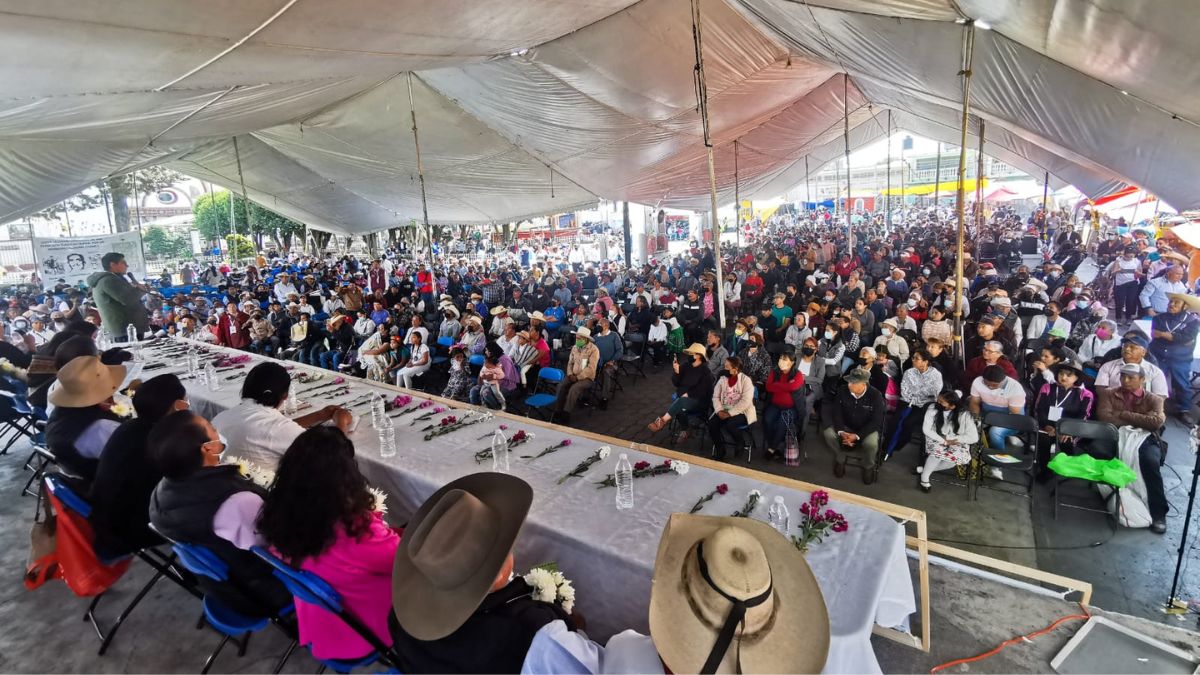 Asamblea para aprobar el proyecto de municipio indígena otomí