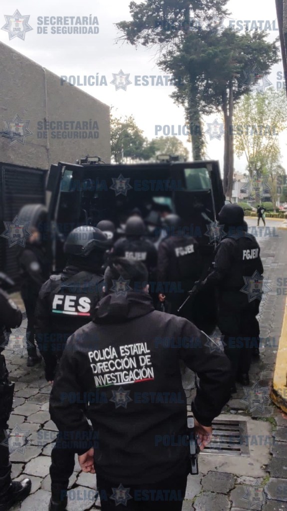 Detienen policías a integrantes de la familia michoacana