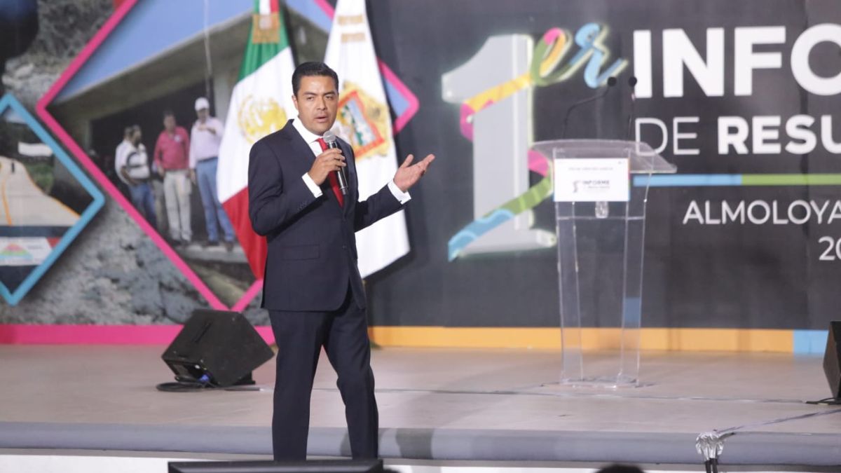 Óscar Sánchez, alcalde de Almoloya de Juárez, en su primer informe de gobierno