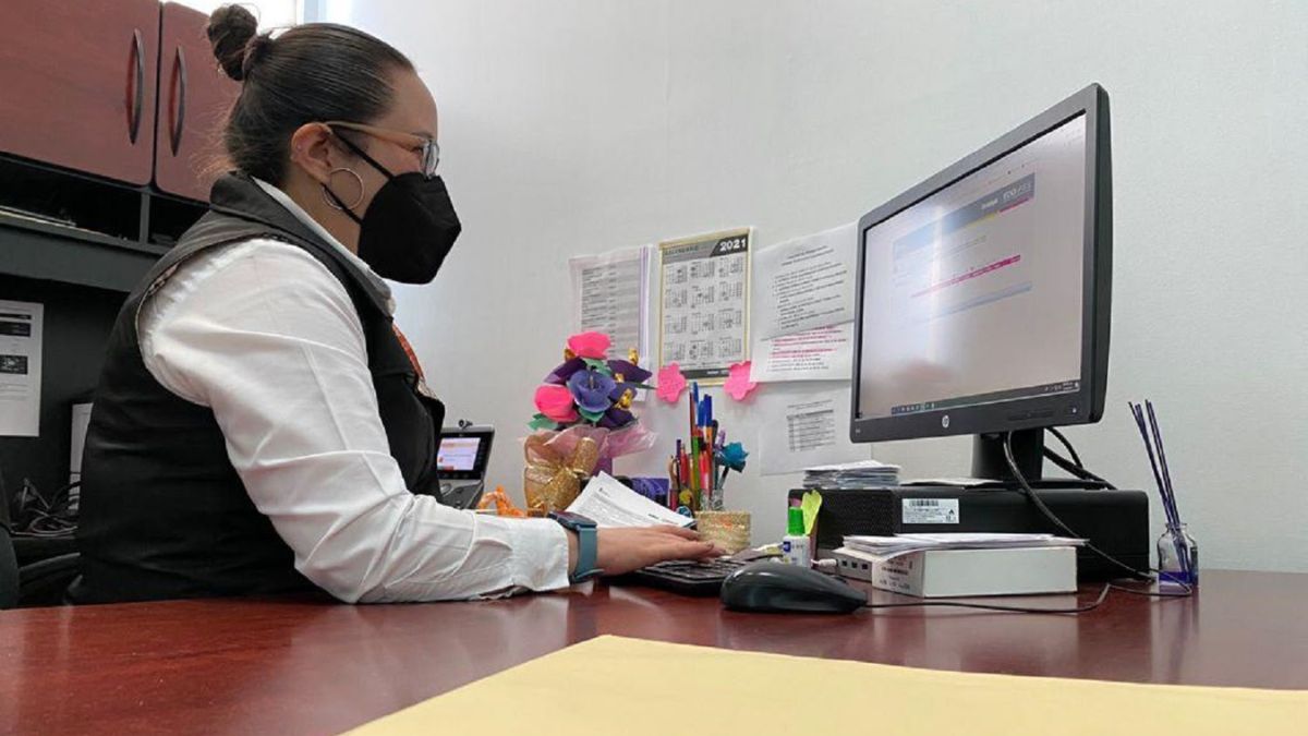 Unidad de atención a derechohabientes del ISSEMyM en periodo vacacional