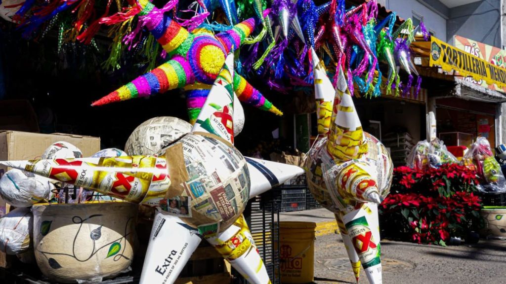 piñatas artesanales 