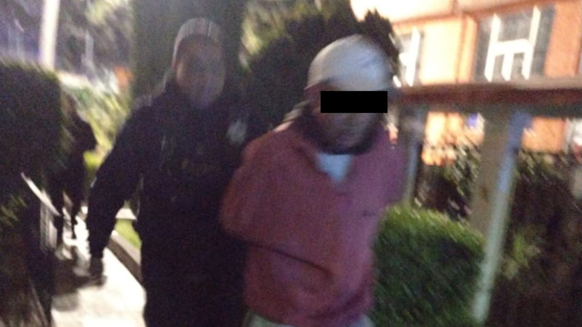 Detención de un hombre en Naucalpan