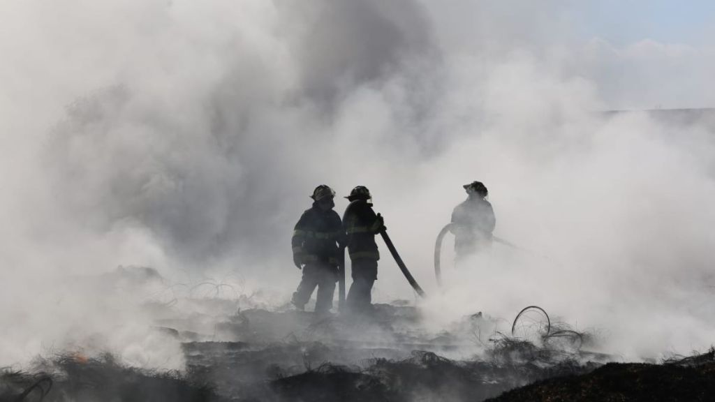 Incendio en baldío de Santiago Miltepec