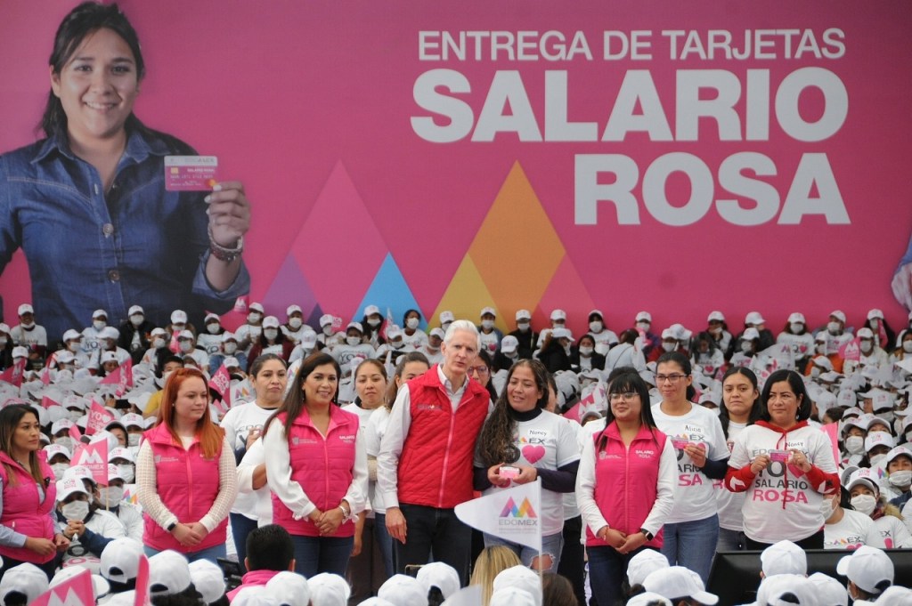 Alfredo del Mazo y mujeres que reciben salario rosa