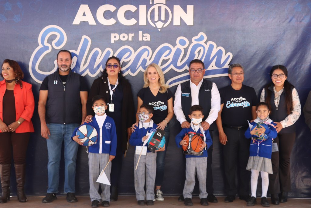 mantenimiento escuela Huxiquilucan