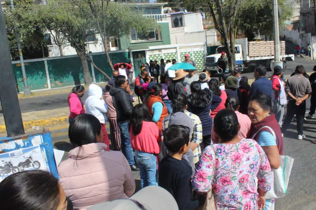 Vecinos de la Teresona exigen atención al problema de robos en escuelas
