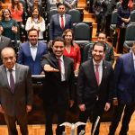 Este es el momento en que Edgar Tinoco rinde protesta