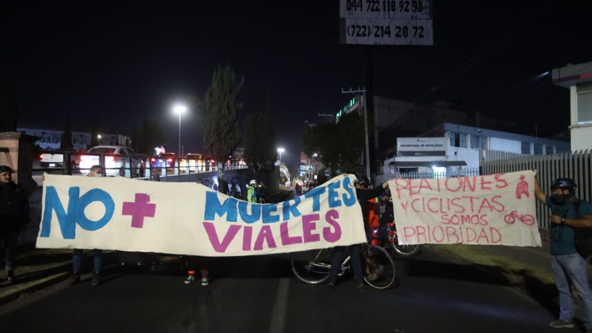 Protesta de ciclistas en Toluca