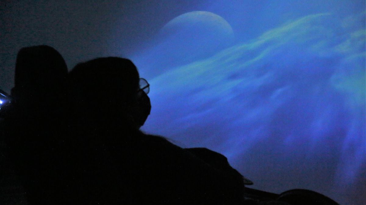 Funciones en el Planetario del Parque de la Ciencia "Fundadores" en Toluca