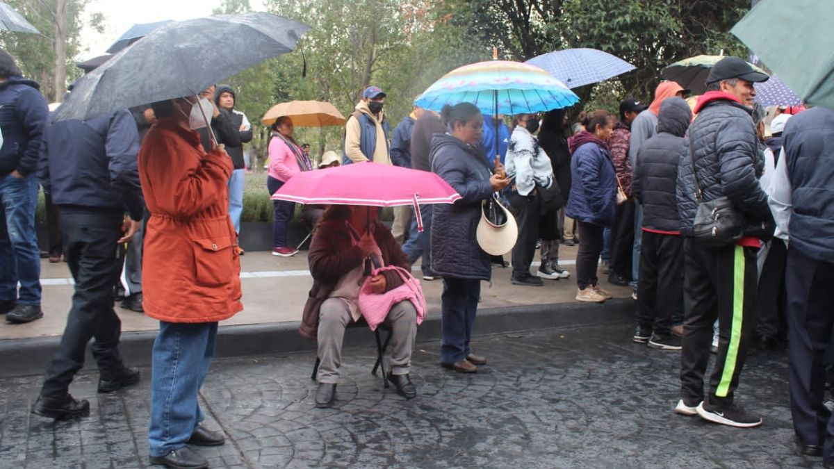 Habitantes de Lerma se manifiestan en el Poder Judicial de Toluca