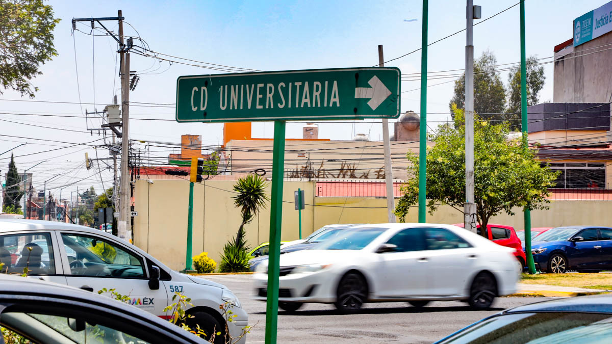 Letrero de Ciudad Universitario