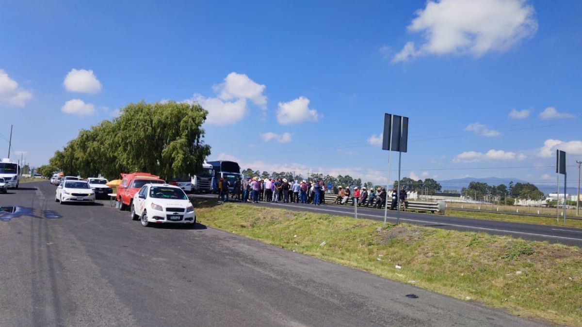 Bloqueo en la carretera Toluca-Atlacomulco
