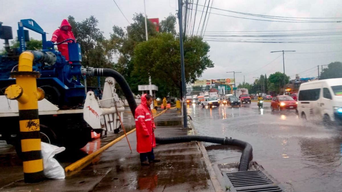 CAEM atendiendo afectaciones por lluvias en Chalco