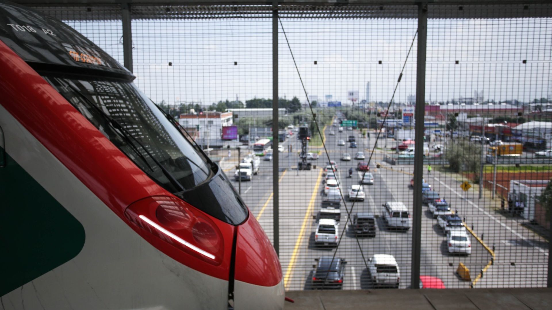 Tren Interurbano México-Toluca