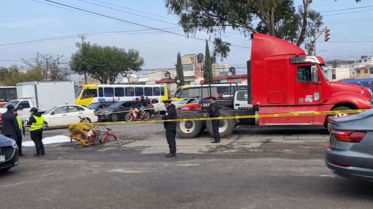 Av. López Portillo donde atropellaron a señor