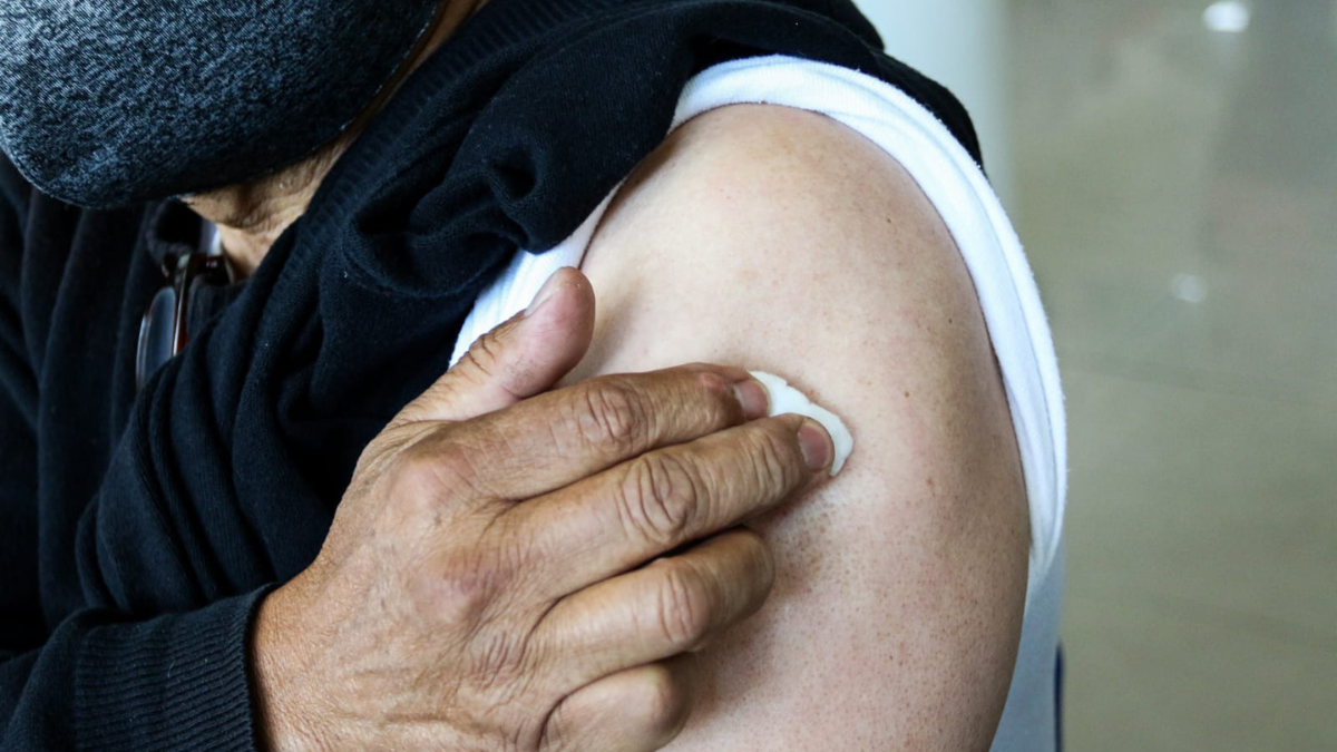 Vacunación a personas vulnerables en el Estado de México, para Influenza y COVID