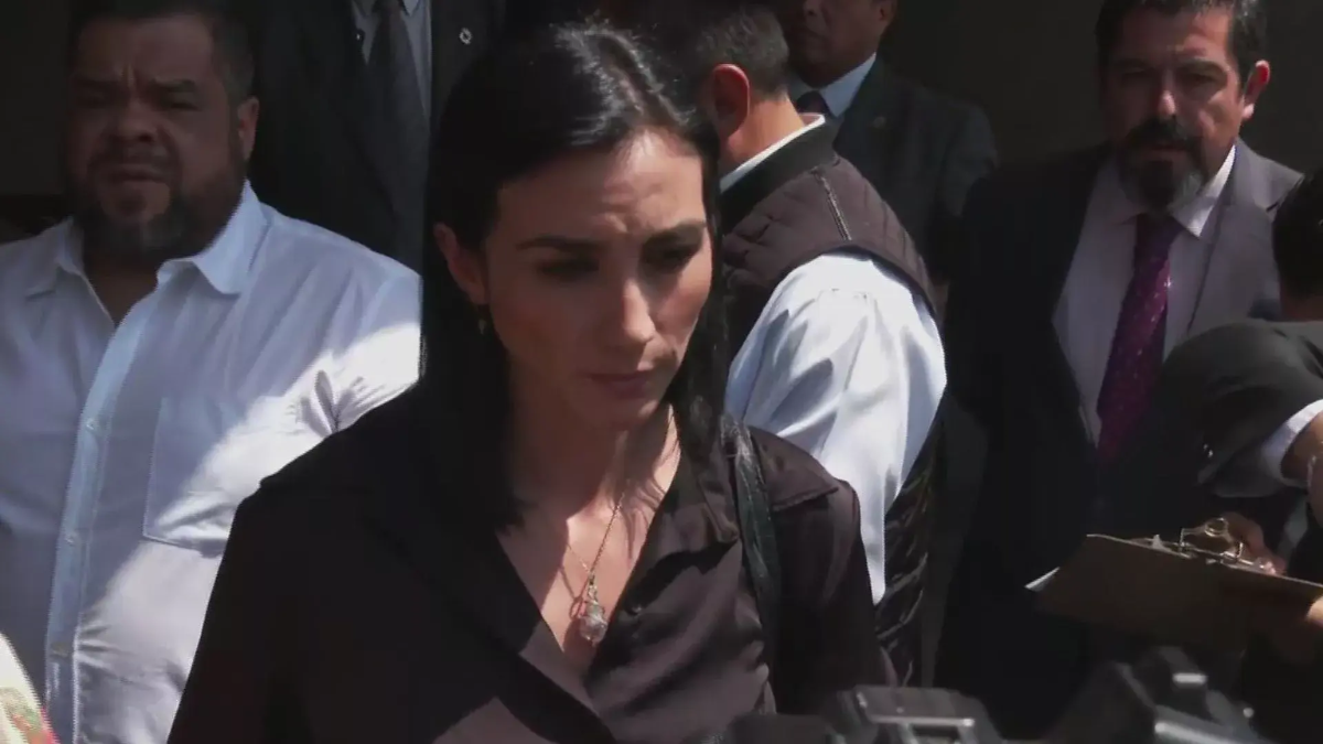 Concluye reunión con Victoria Figueiras.