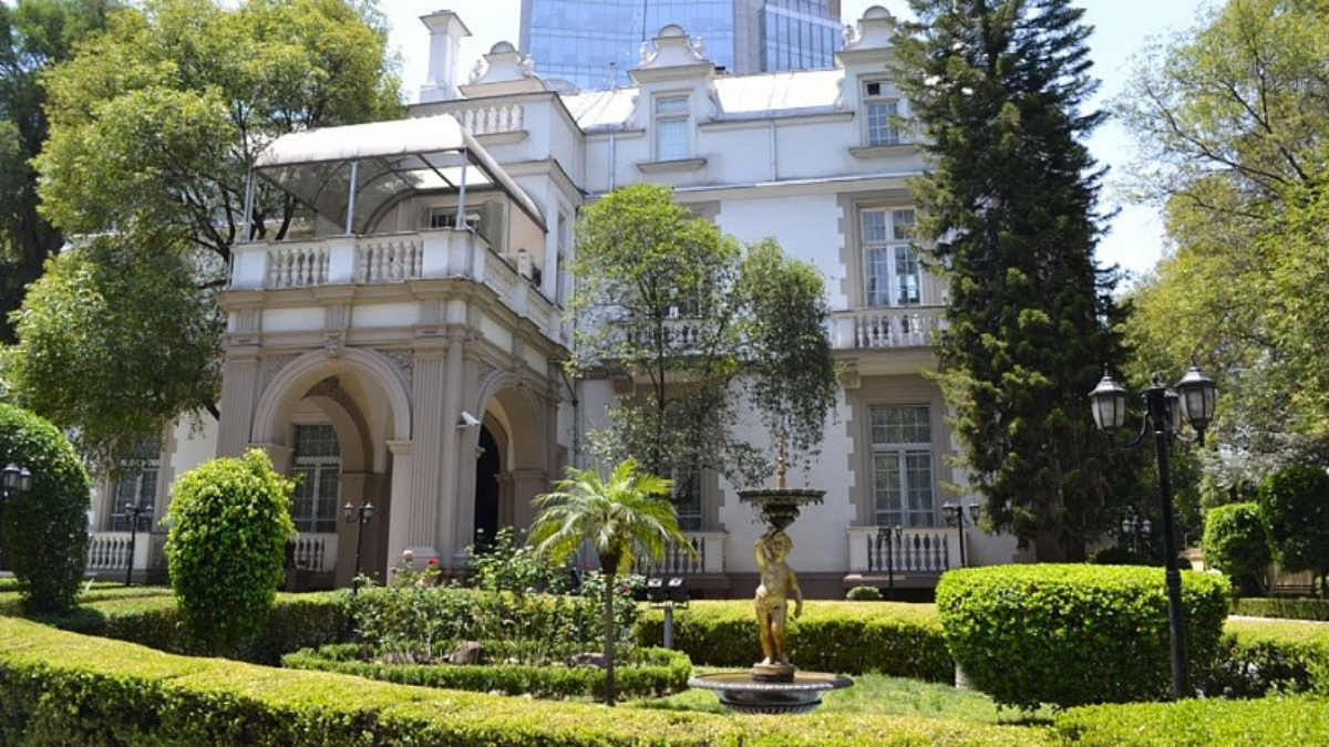 Embajada rusa en México.