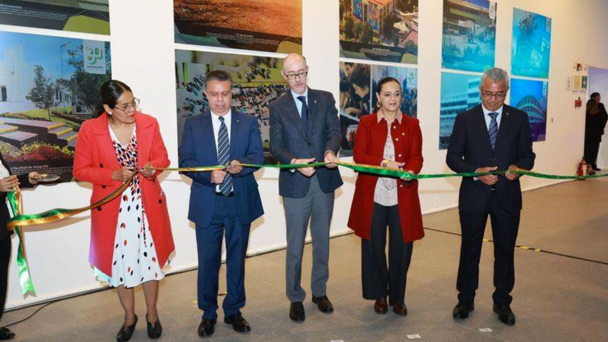 Inauguran galería de arte en la UAEMex