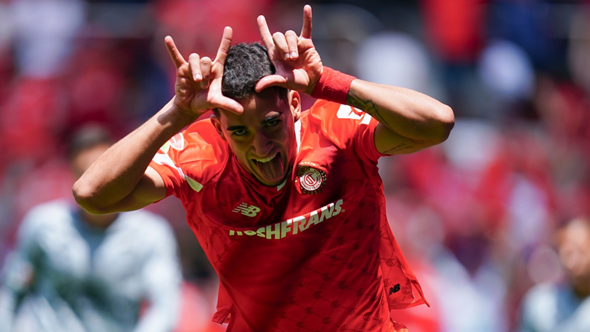 Toluca le gana al Atlas