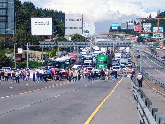 Comuneros mexiquenses piden cumplimiento de acuerdos por obras del Tren Interurbano