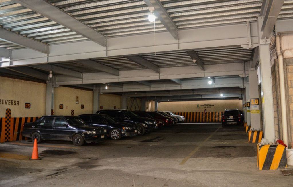 Estacionamientos Nemesio Diez