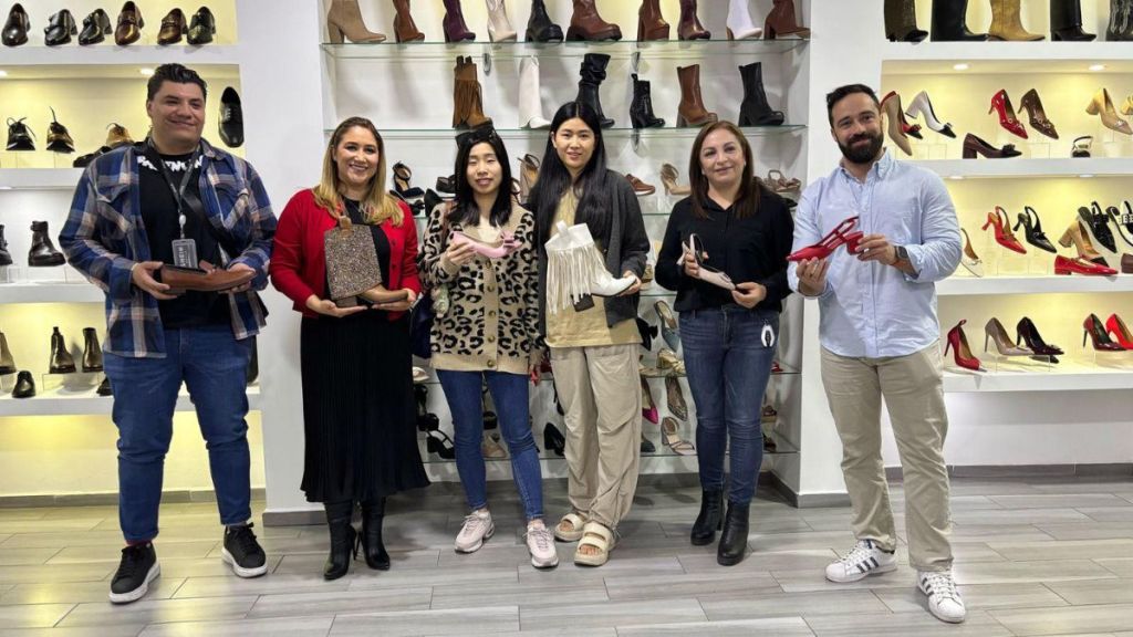 La alcaldesa de San Mateo Atenco se reunió con directivos de Shein