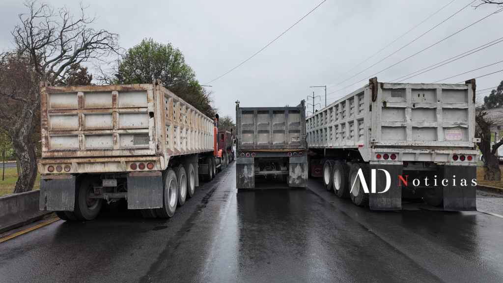 bloqueos-de-transportistas-paralizan-vialidades-en-edomex