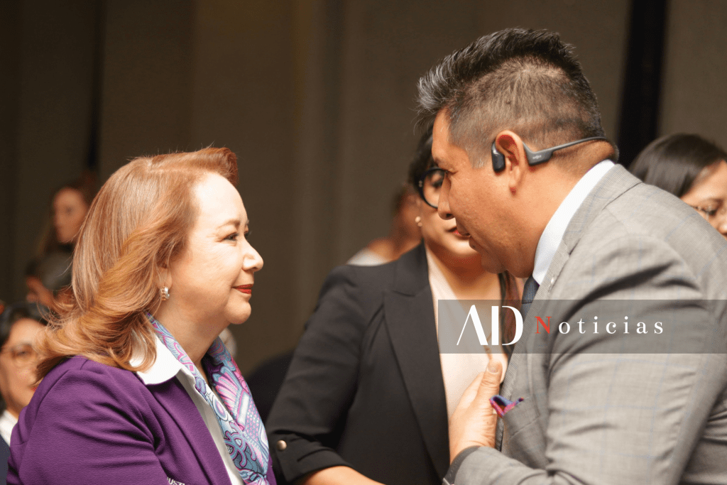 ministra Yasmín Esquivel