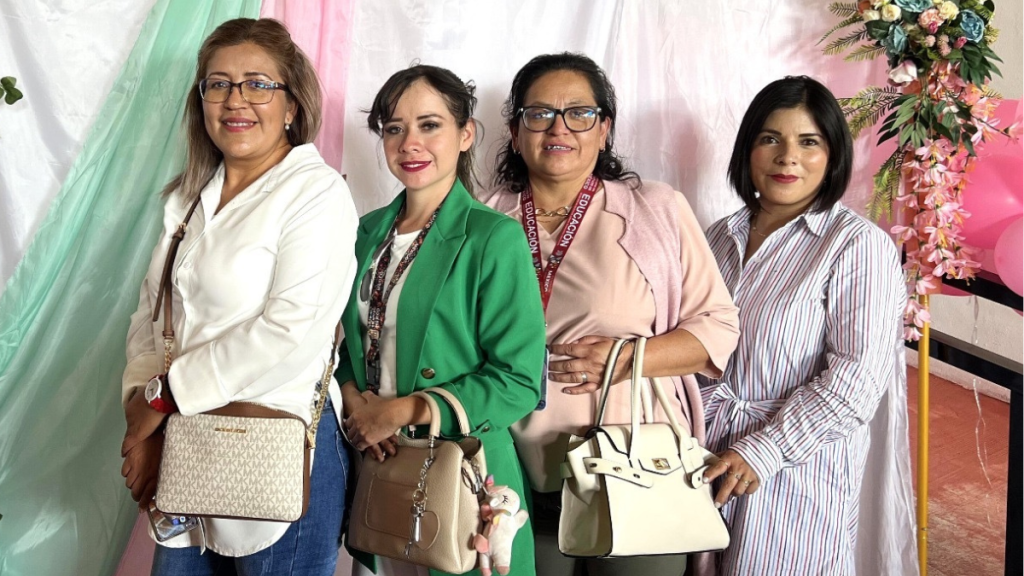 Reconoce Sindicato de Maestros a miles de Mamás Maestras con motivo del ...