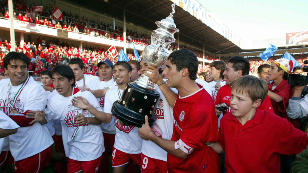 Bigotón Lavolpe no pudo levantar la copa
