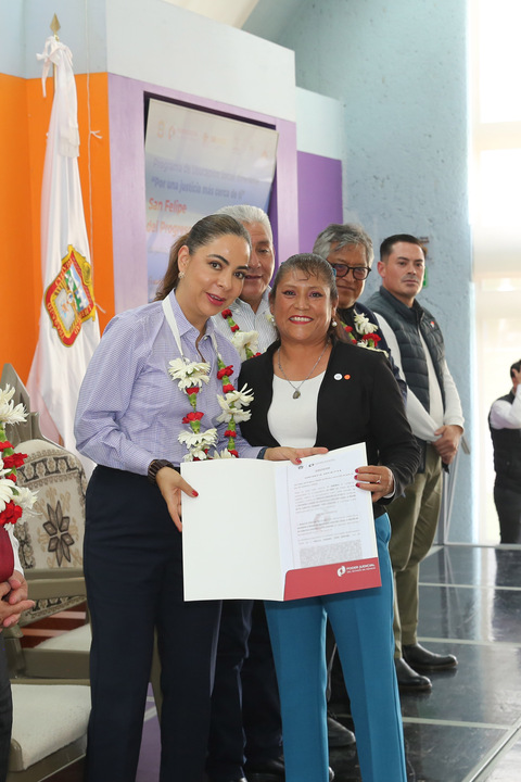 Poder Judicial Edomex otorga títulos de propiedad 