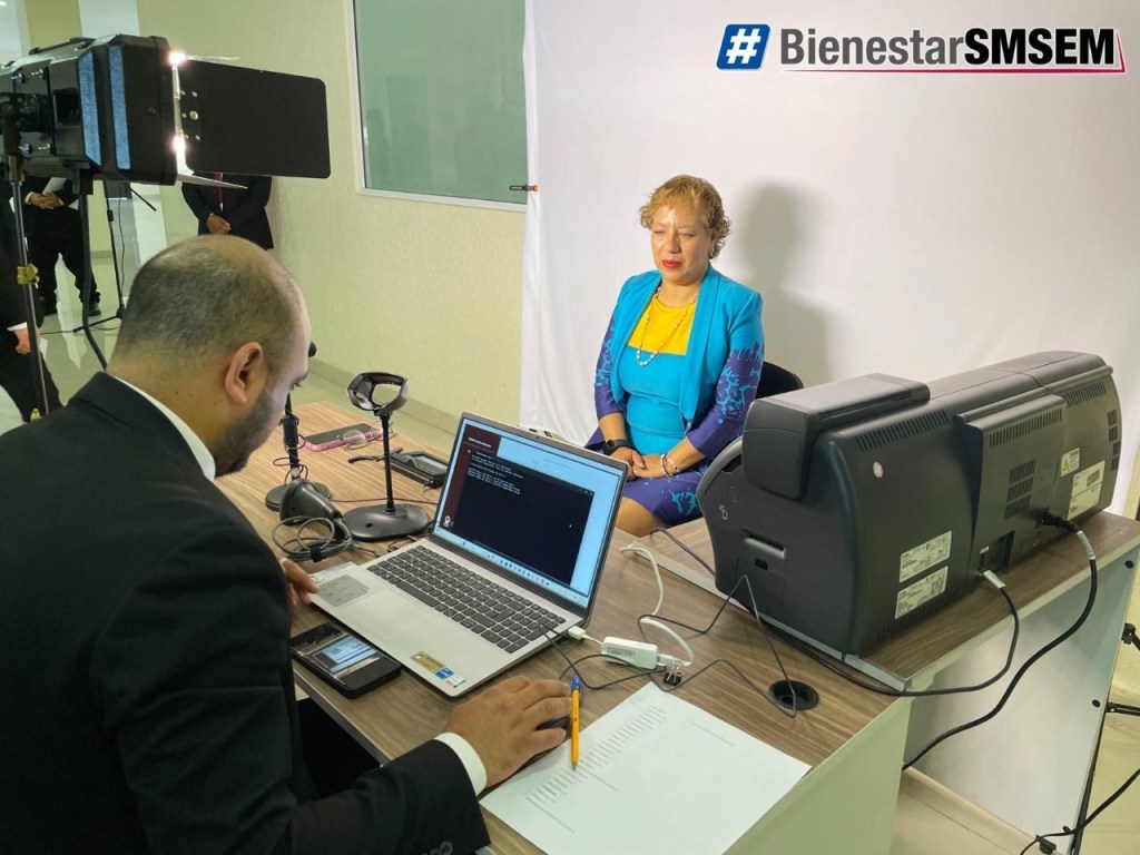 credencialización permanente SMSEM