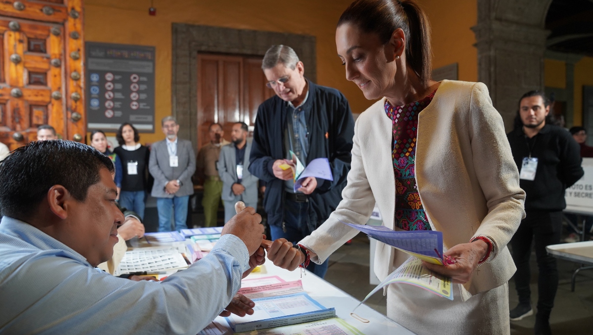 Este domingo 1 de junio, políticos que ya emitieron su voto acudieron a las urnas para participar en una jornada electoral sin precedentes.