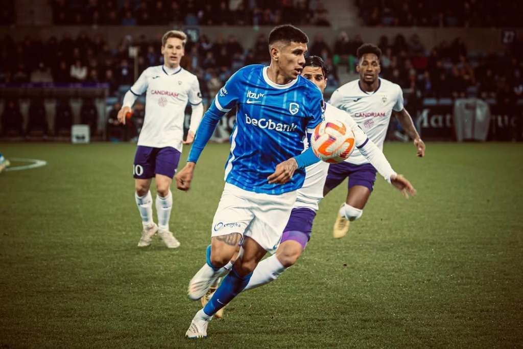 Oficial el fichaje de Toluca por Nicolás Castro proveniente del Elche. Castro es mediocampista creativo y llega hasta 2029.