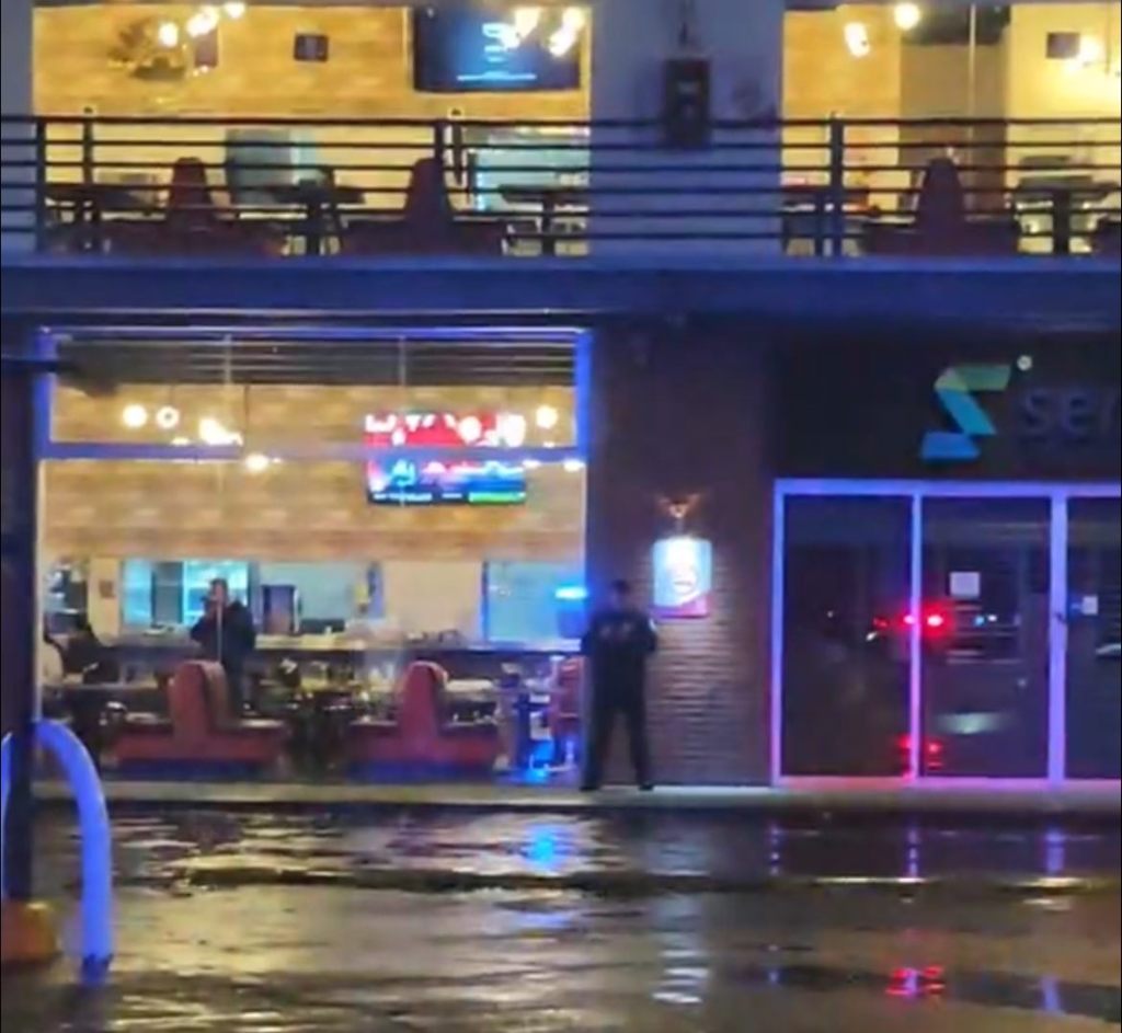 Durante la noche de este domino 10 de agosto, ocurrieron detonaciones en el restaurante Rancheros del Sur en Toluca. 
