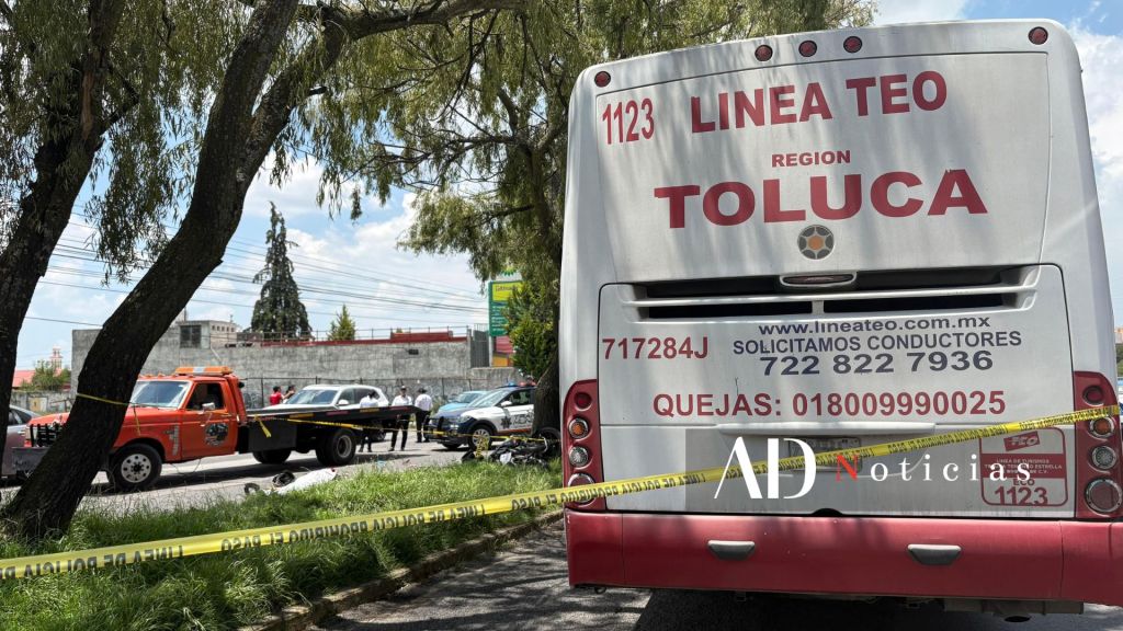 camion-arrolla-metepec