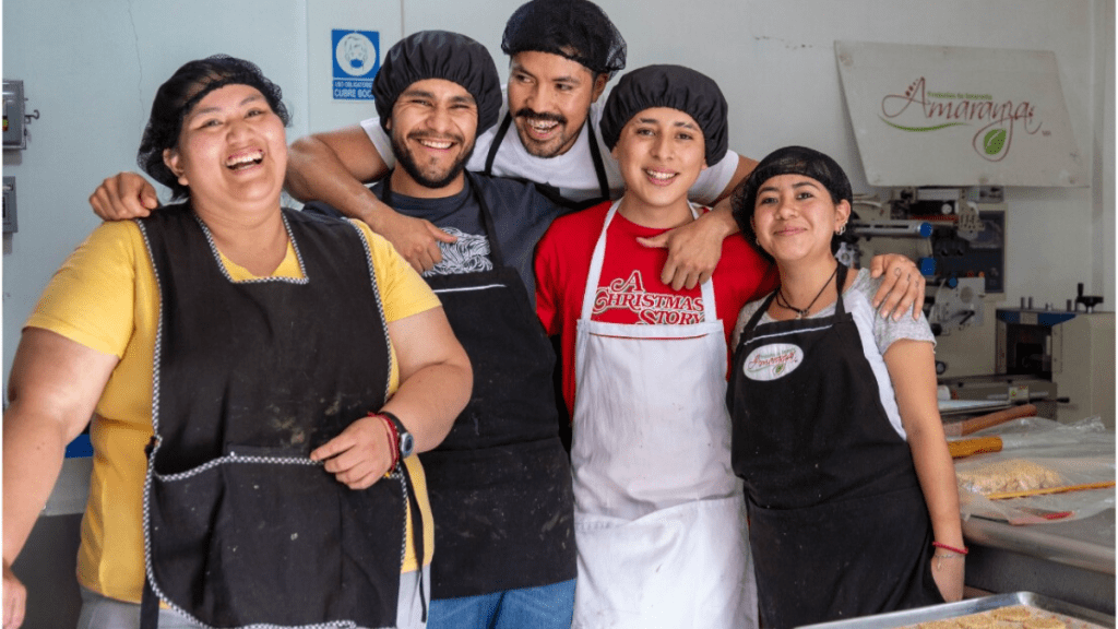 Esta convocatoria ayudara a jóvenes a tener una capacitación en cualquier trabajo u oficio y puedan desarrollarte en el mundo laboral de una manera más eficaz.