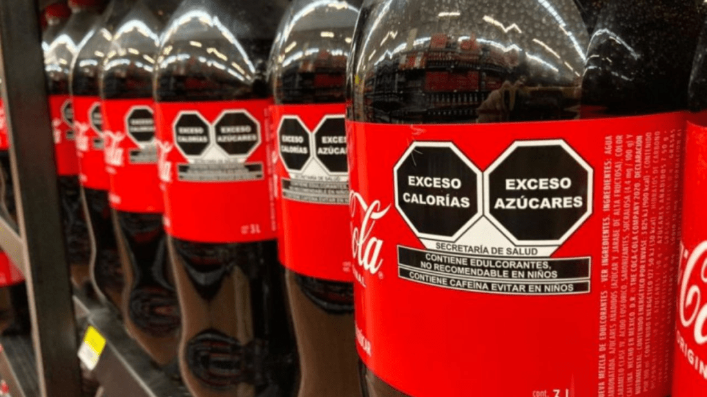 aumento de impuestos a refrescos y cigarros
