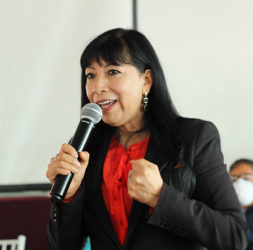 nuevos-titulares-delfina