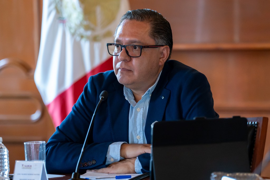 Ricardo Moreno aprobación